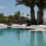 オストラコ スイーツ Mykonos Town