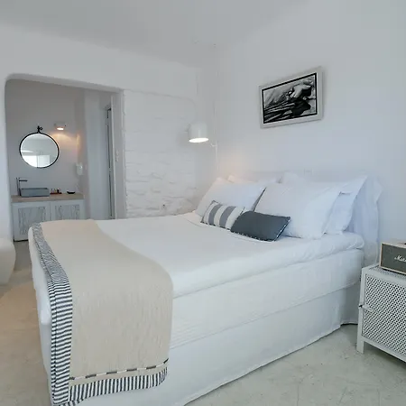 Ostraco 4* Mykonos Town