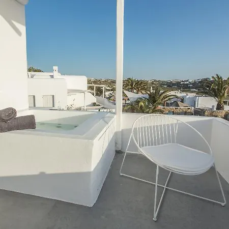 Ostraco Hotel 4*
