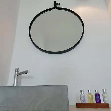 Ostraco Hotel 4*