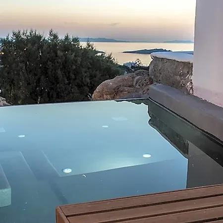 ホテル オストラコ スイーツ Mykonos Town