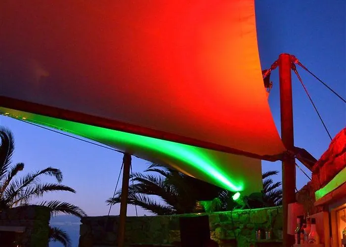 Ostraco Mykonos Town