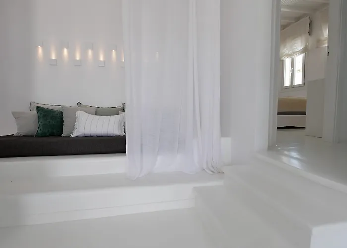 Ostraco Mykonos Town